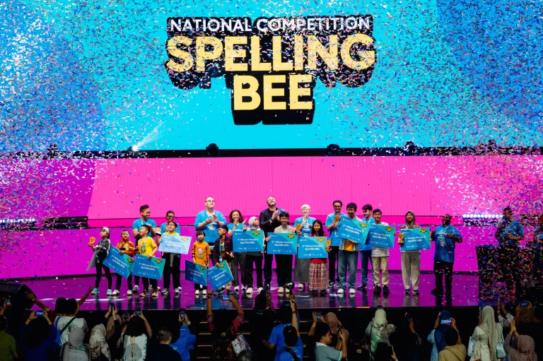Skala-SpelingBee01-7799